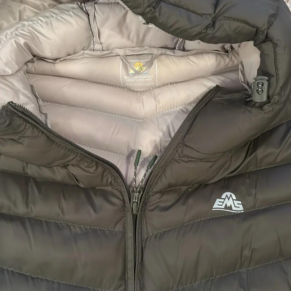 NWOT EMS puffer - Picture 2 of 3